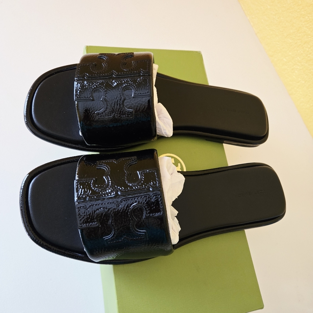 Tory Burch “Double T Sport Slide Sandals” Patent Leather (Perfect Black) Size 10 - Picture 8 of 13